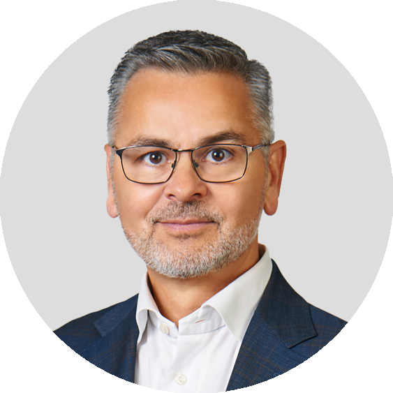 Headshot of Mark Brisley