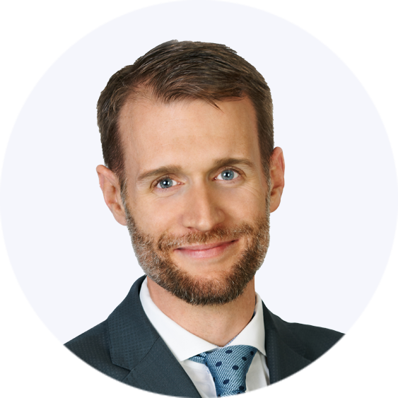 Tom Dicker headshot